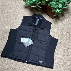 Dickies Women’s Black Quilted Storm Vest